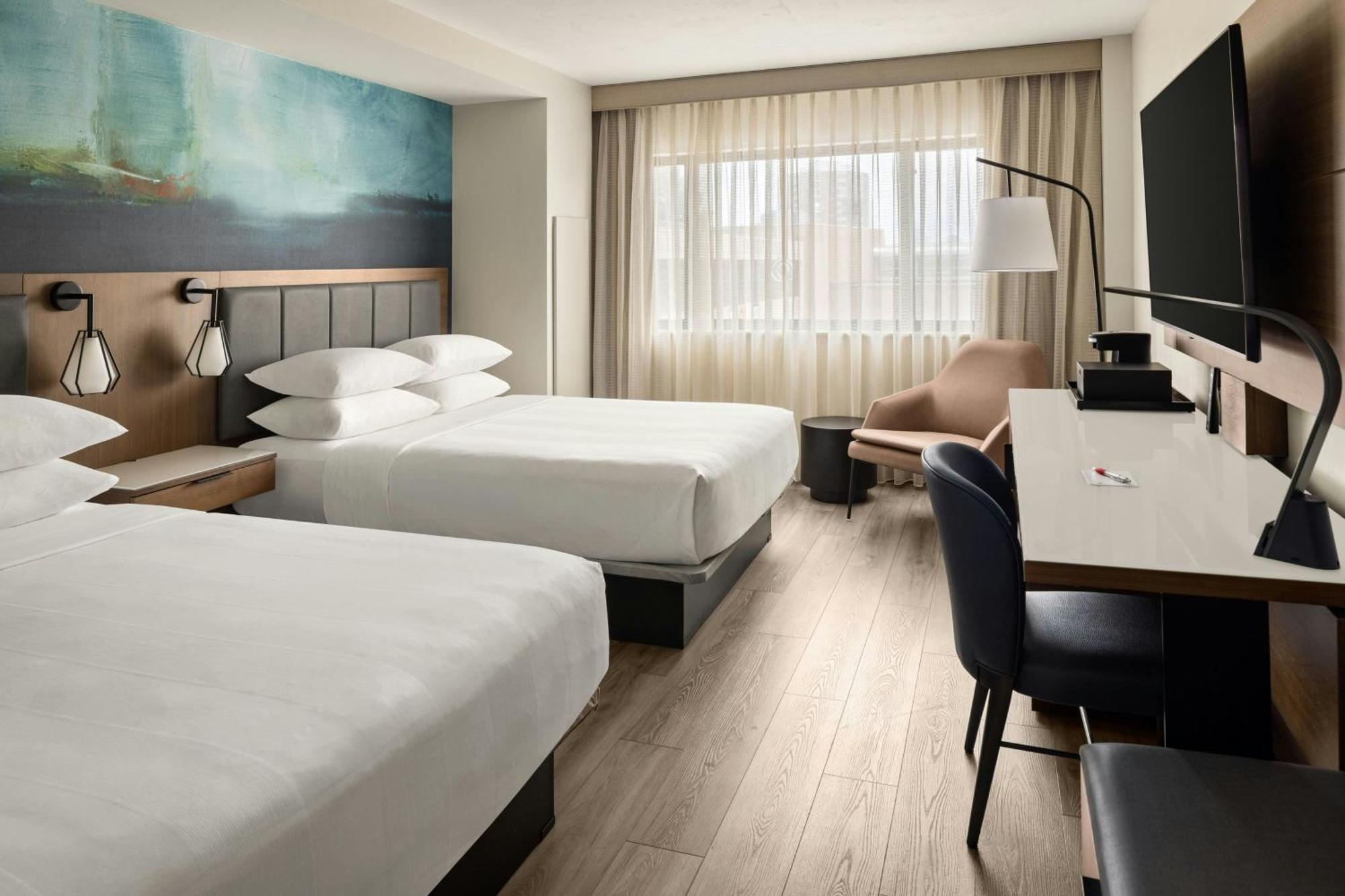 Oshkosh Marriott Waterfront Hotel & Convention Center Exterior foto